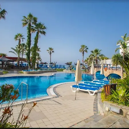 Lordos & Hotel 4*